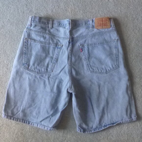 VTG Men's Levi's 550 Relaxed Fit Jean Shorts - Picture 4 of 8